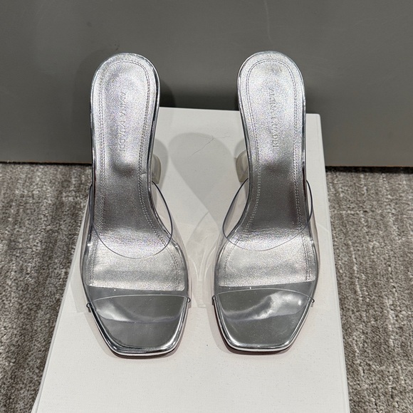 Amina Muaddi Lupita glass clear slipper plexi Silver pvc leather Heels - Picture 3 of 8